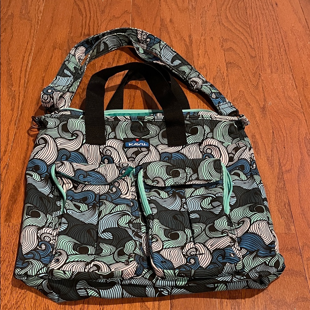 KAVU Wave Pattern Tote